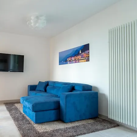 Ginevra - Swimming Pool With View