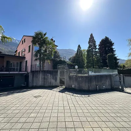 Ginevra - Swimming Pool With View *