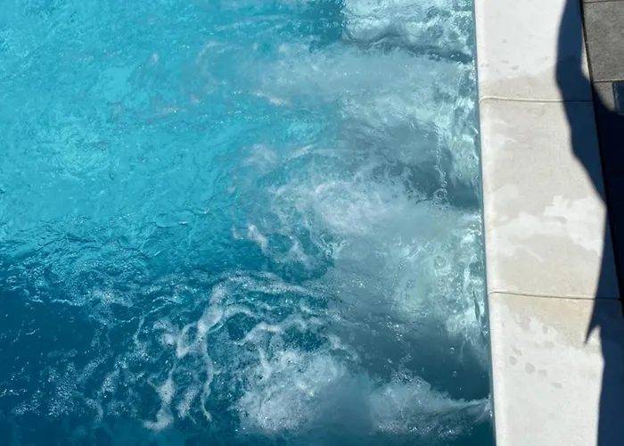 Ginevra - Swimming Pool With View Colico